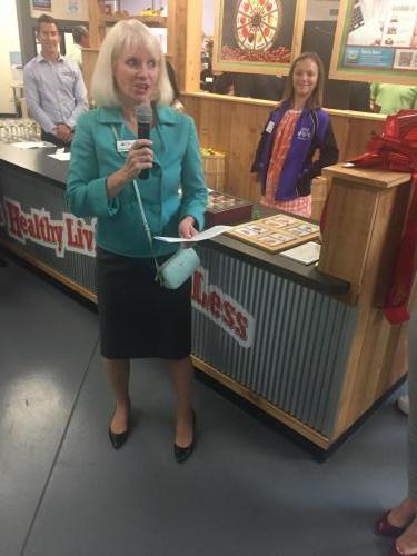 Katherine ribbon cutting